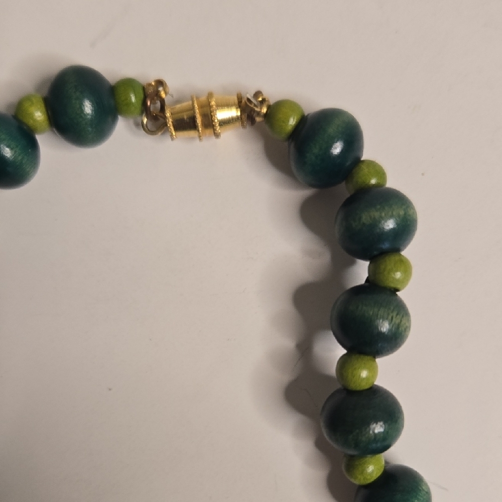 Multicolor Beaded Necklace Buddle - image 8